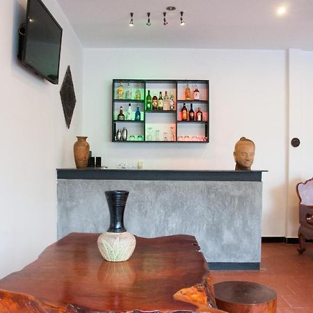 Private Boutique Home With Pool, The Fin Inn سيام ريب المظهر الخارجي الصورة